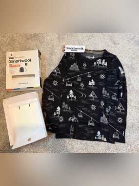 Smartwool Kids Black Graphic Merino Base Layer Top